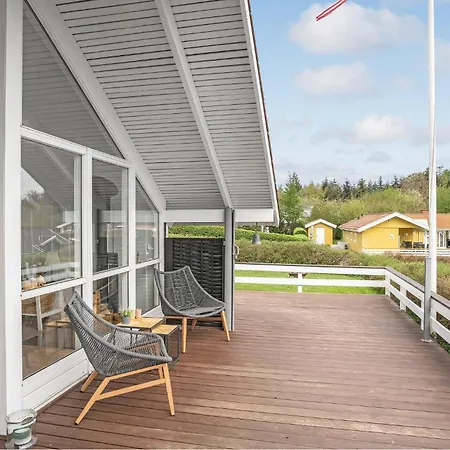 Amazing In Bjert * Binderup Strand