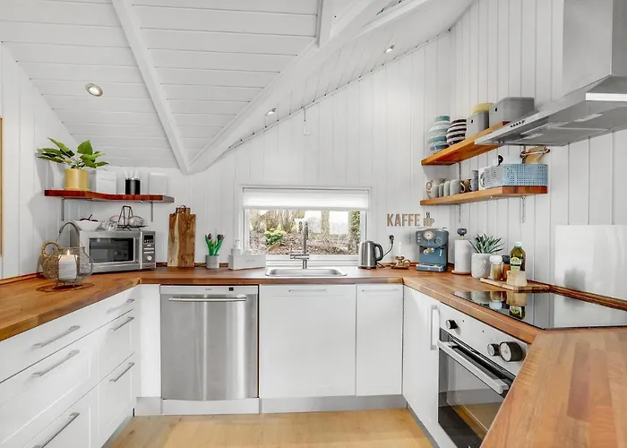 Amazing In Bjert * Binderup Strand